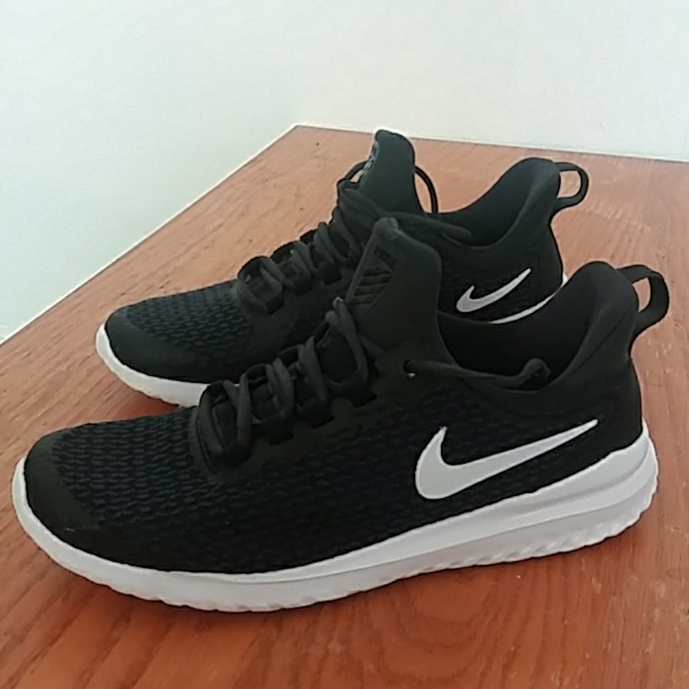 Nike Renew Rival Men's Running Shoes Size 7.5